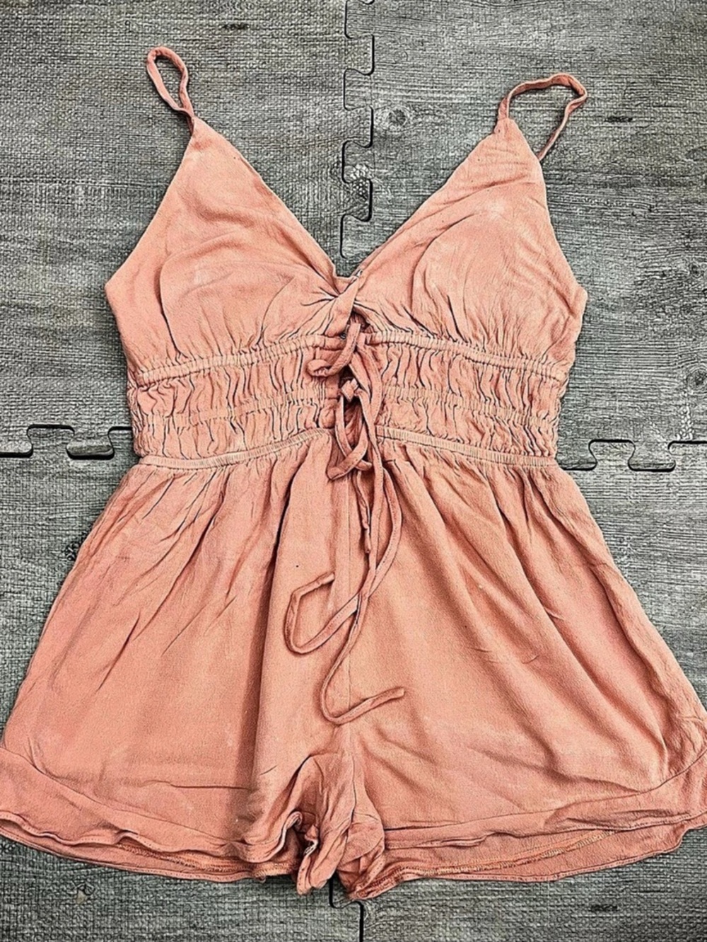 Le Lis Pink Romper Size Small